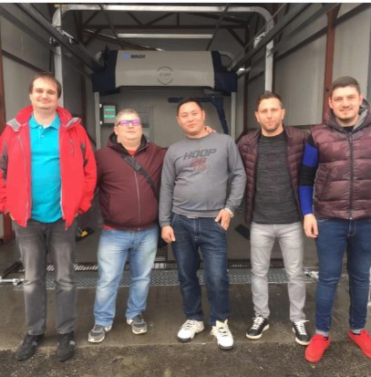 Owners and installers at a new JetWash site